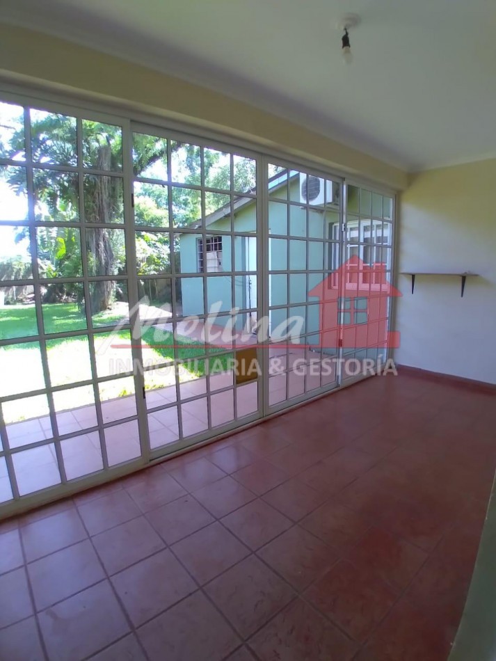 Se Alquila Vivienda
